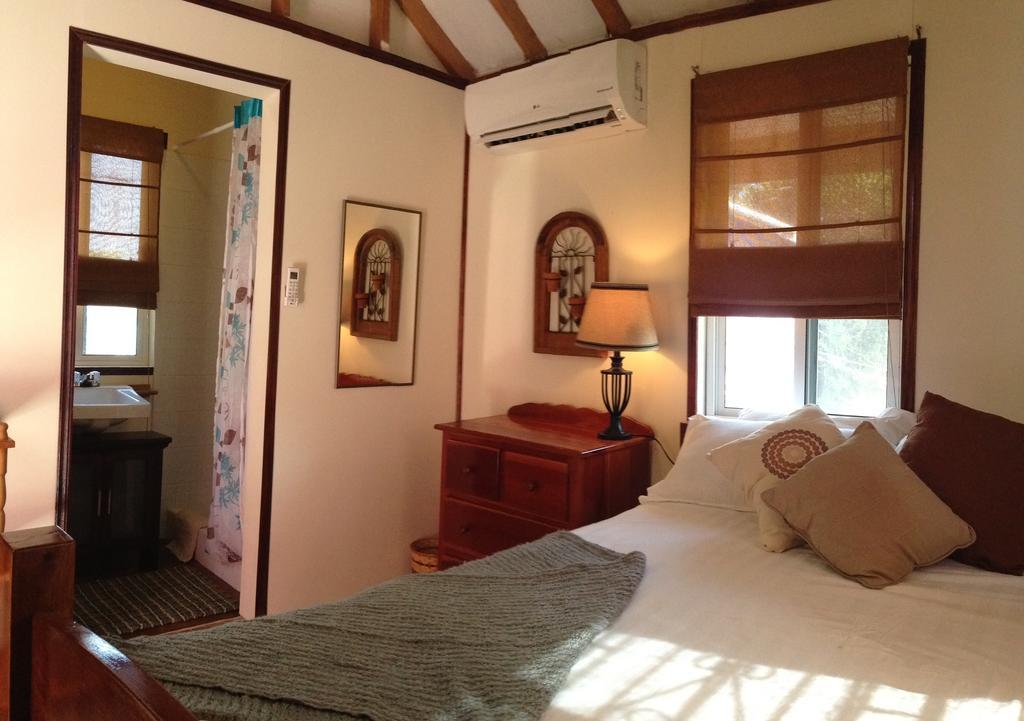 Hummingbirds Cabins 库尔克岛 客房 照片